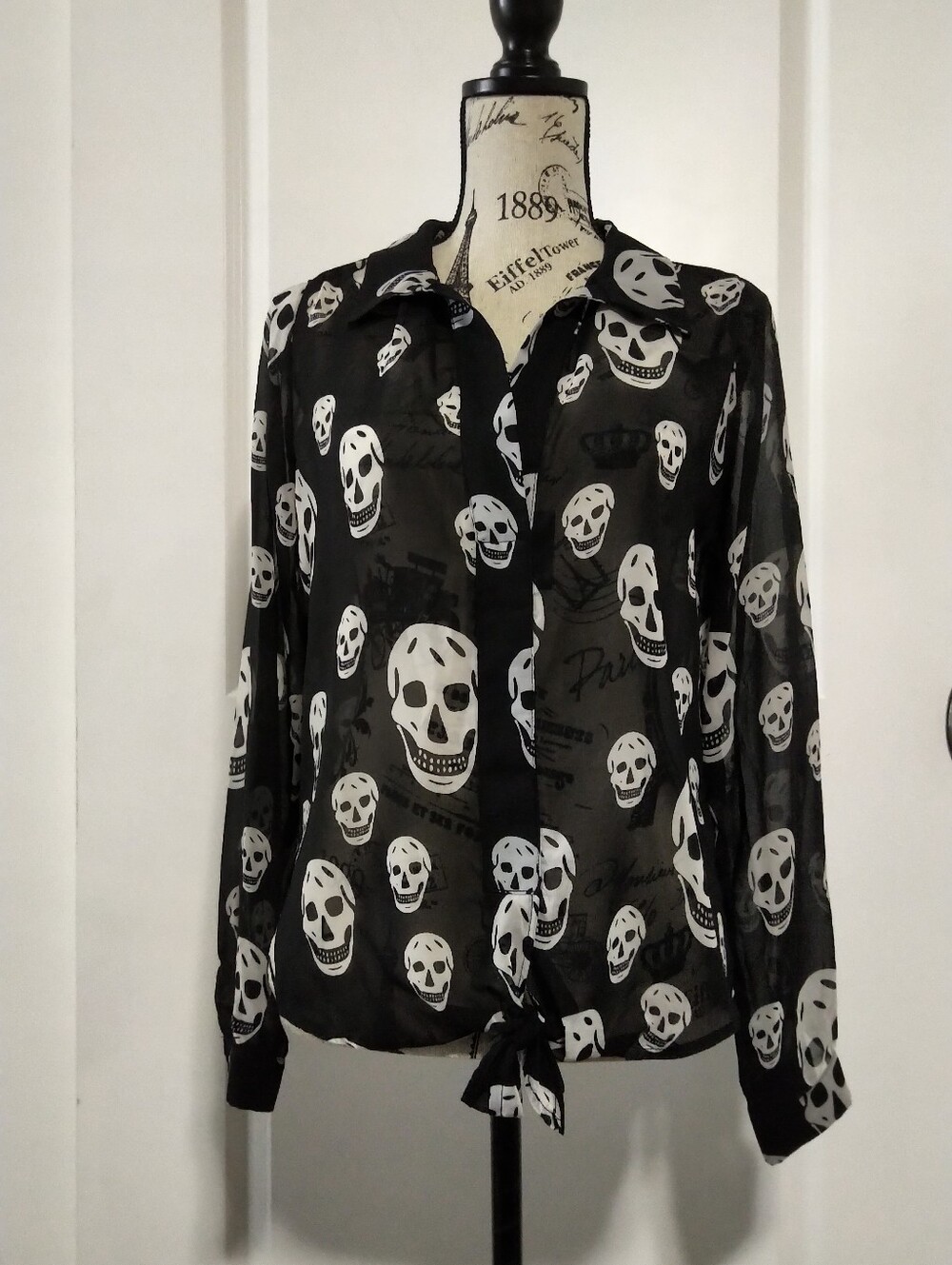 BRAND NEW Love Culture Black Sheer Top with White Skull Print- Size M